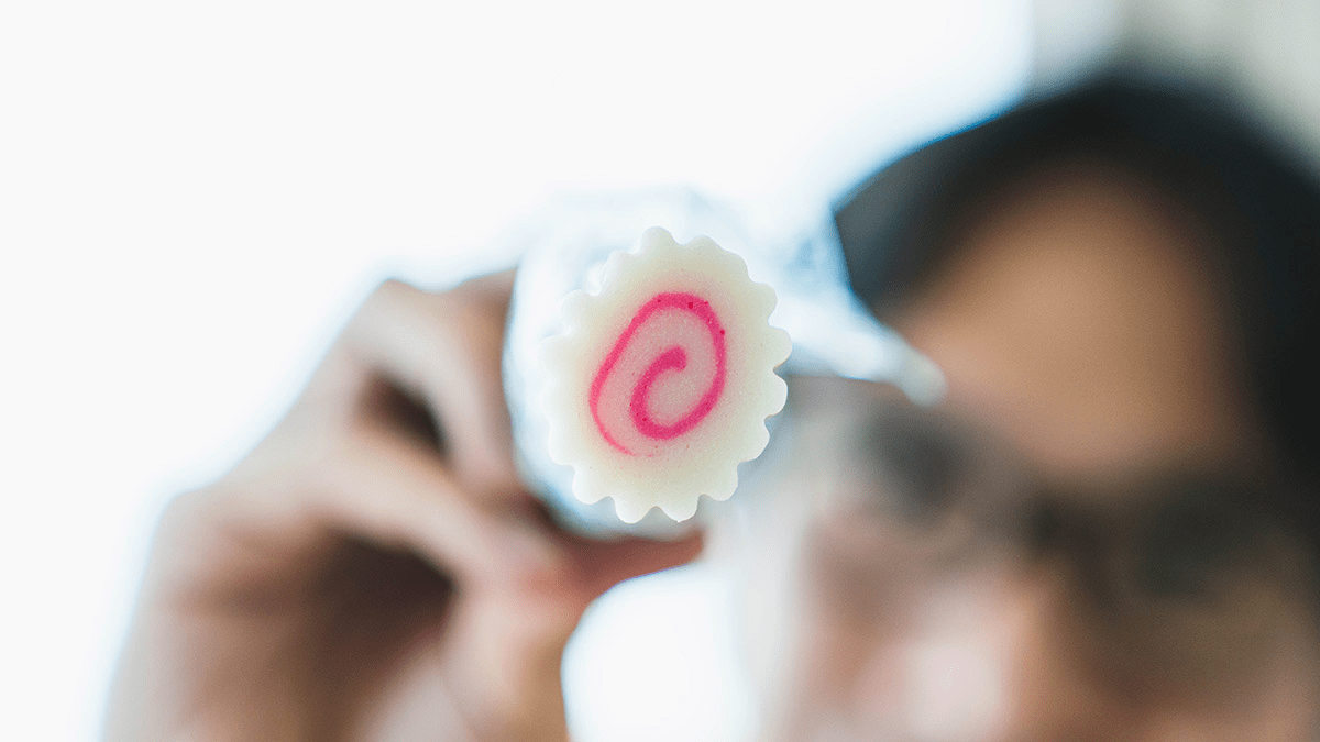 Kamaboko fish cakes-I especially like the uzumaki